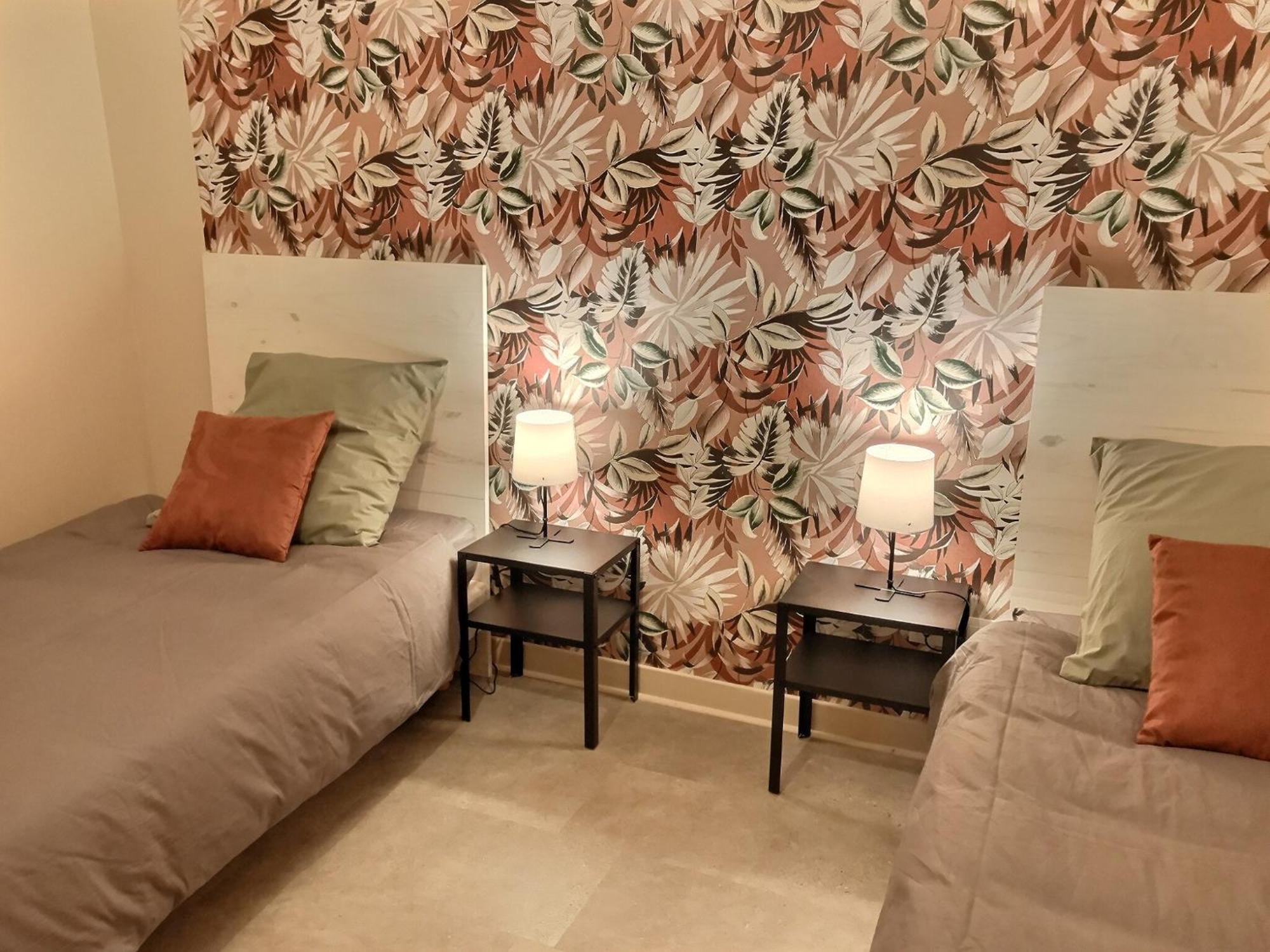 Myzenplace - Duplex 100M2 Cosy, Atypique, Situation Ideale, Parking Montelimar Exterior photo
